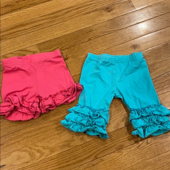 Ruffled Shorts Bundle! - Picture 1 of 5